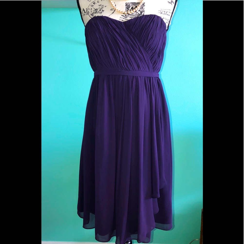 - 3/$20💕Deep purple strapless formal dress